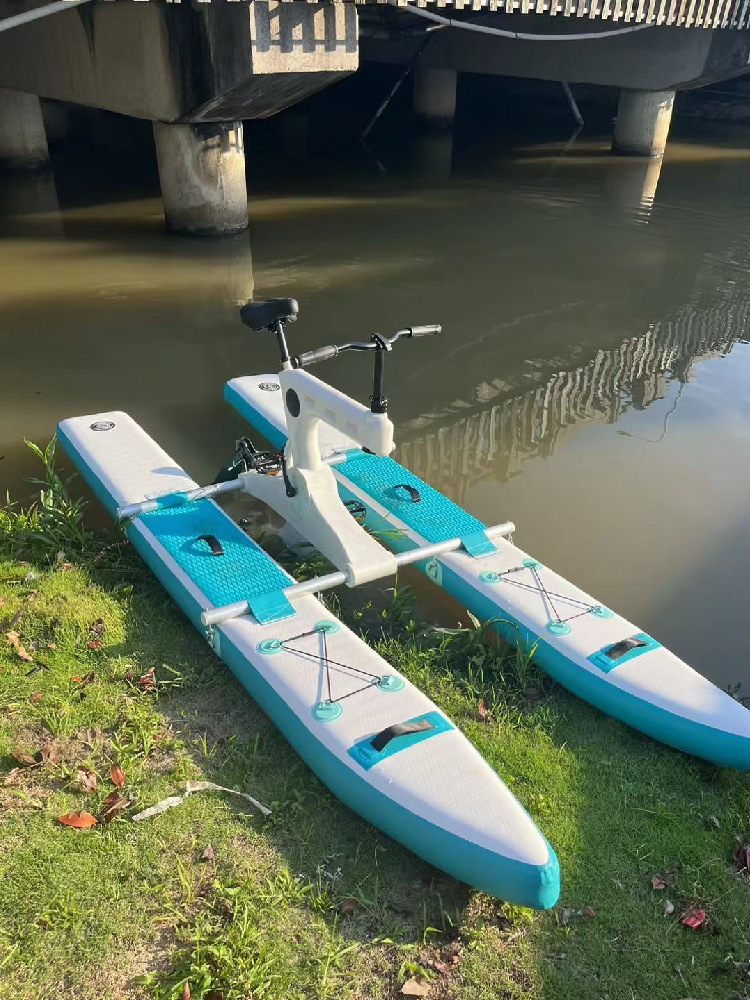 2024 Water Bike for Leisure Foot Pedal Boats Customized Color and Outdoor Design