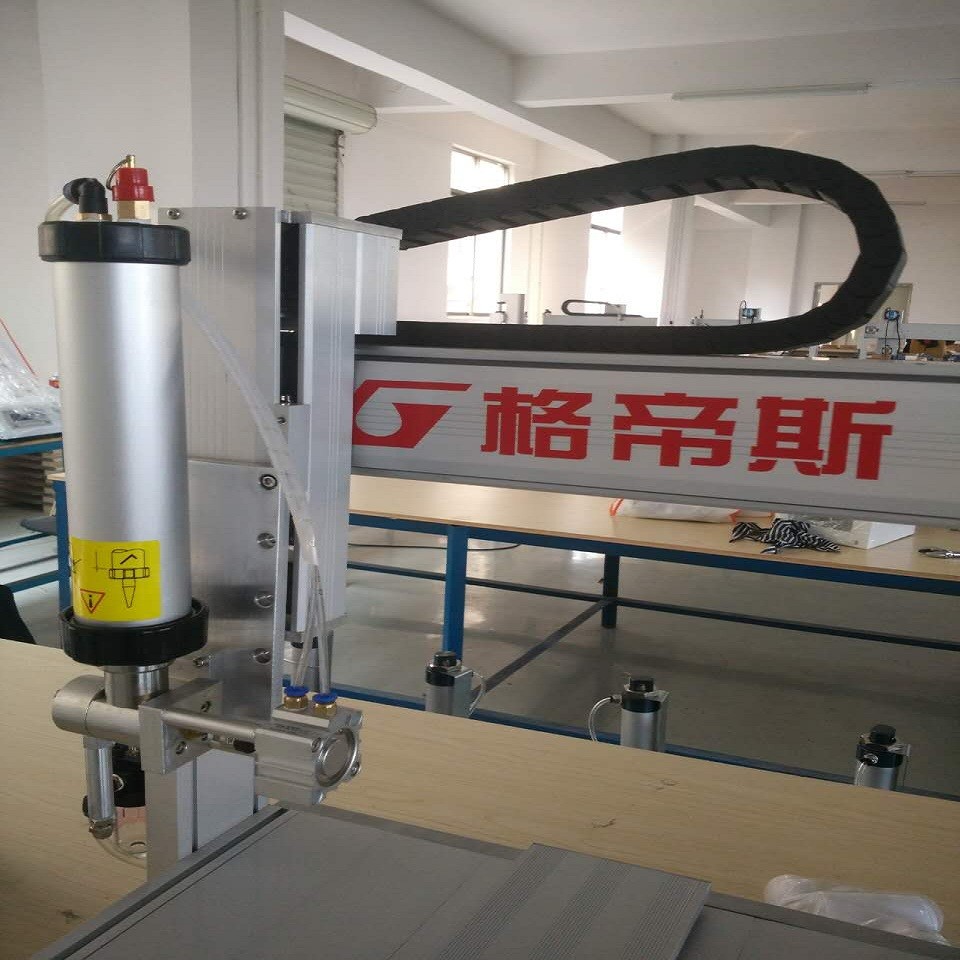 China High Speed Automatic Glue Dispenser Three Axis Robotic Dispenser Customized on sale