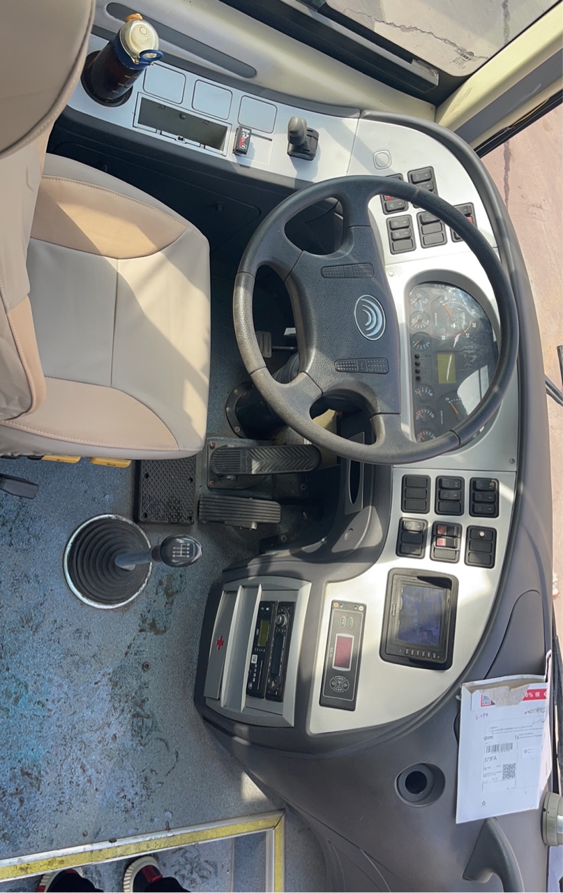 Left Hand Drive Second Hand Buses Manual Transmission Euro 4 Emission Standard Promotion