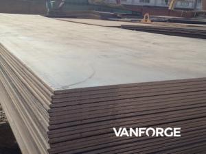China 600HBW Structural Quenched And Tempered Steel Plate Thicknesses 6 – 65 Mm factory