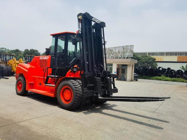 Customized Orange Red 1800mm Heavy Load Forklift / Heavy Duty Forklift With