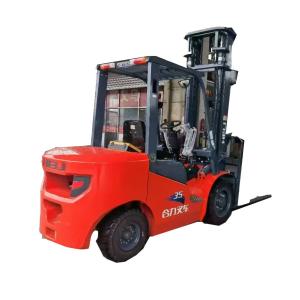 China Heavy Duty 3.5 Ton Diesel New Forklift 3m Lifting Height Original Paint Non Renovated factory