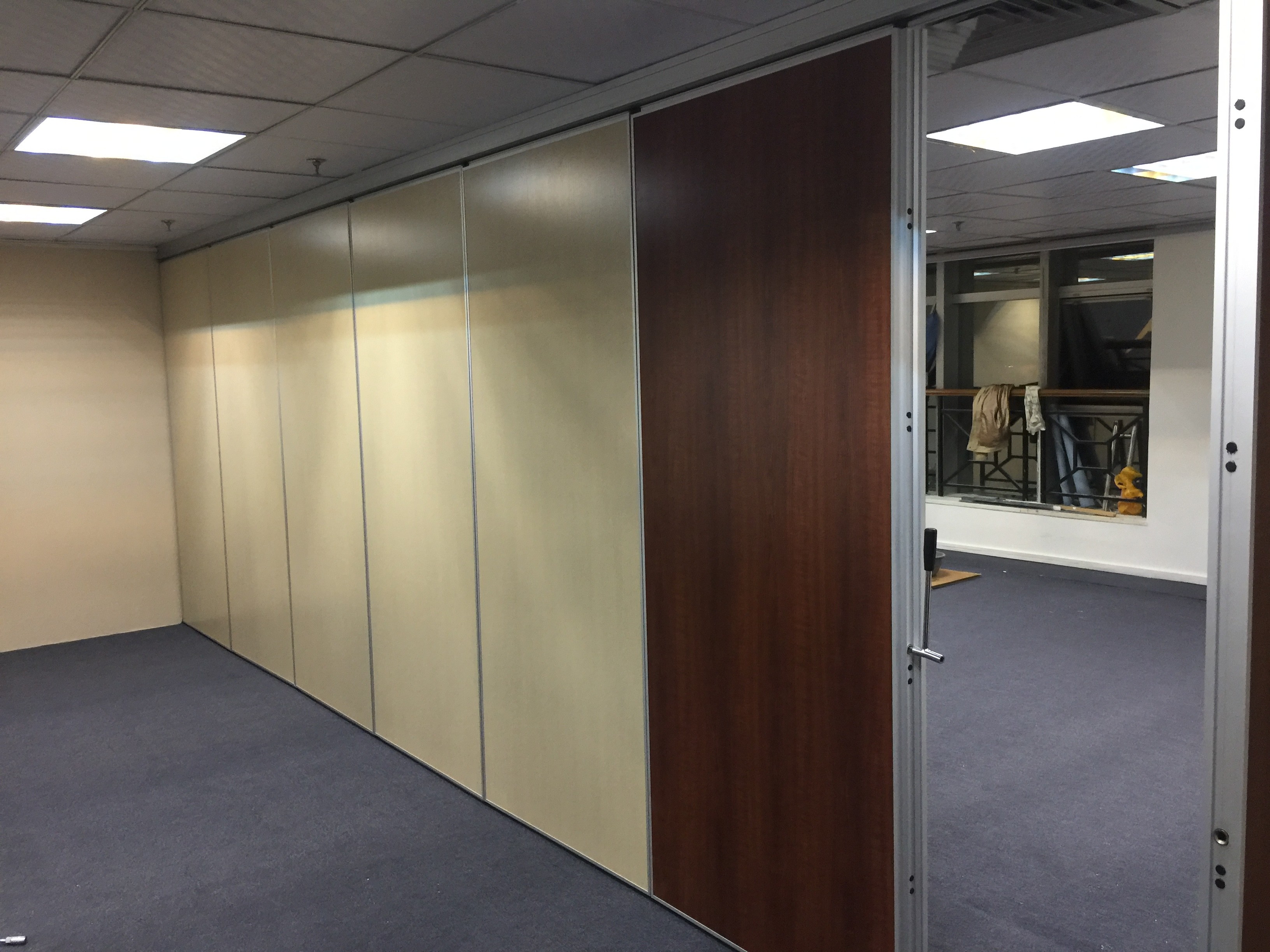 Meeting Room Sound Proof Partitions / 2000mm Height Hanging Sliding Partition Walls