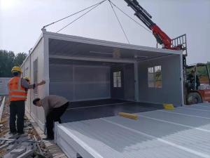 China Temporary Fold Out Container Homes , 20ft Prefab Tiny Flat Pack Container Homes factory