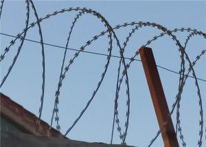 China Fencing Use Spiral Razor Wire For Resident Safety Houses Knife Shaving Mesh factory