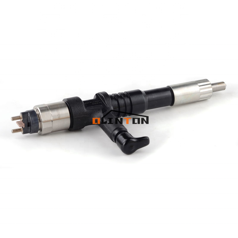PC400-8 PC450-8 Excavator Fuel Injector with OEM Support 6D125 Engine 6251-11-3100