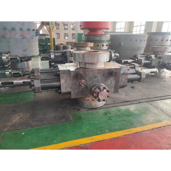 China 7 1/16"-5000psi Floating Type Ram Blowout Preventer For Oil Drilling Rigs ​ factory