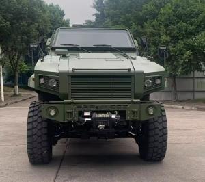 China 830KG 800cc Engine Military Armoured Vehicle with 1500mm Track factory