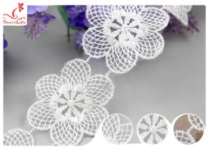China Azo Free Dyeing OEKO - TEX Nylon Lace Trim / Tulle Floral Embroidered Mesh Fabric factory