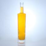 700ml High Flint Round Shape Liquor Glass Bottle with Custom Logo and Cork Top