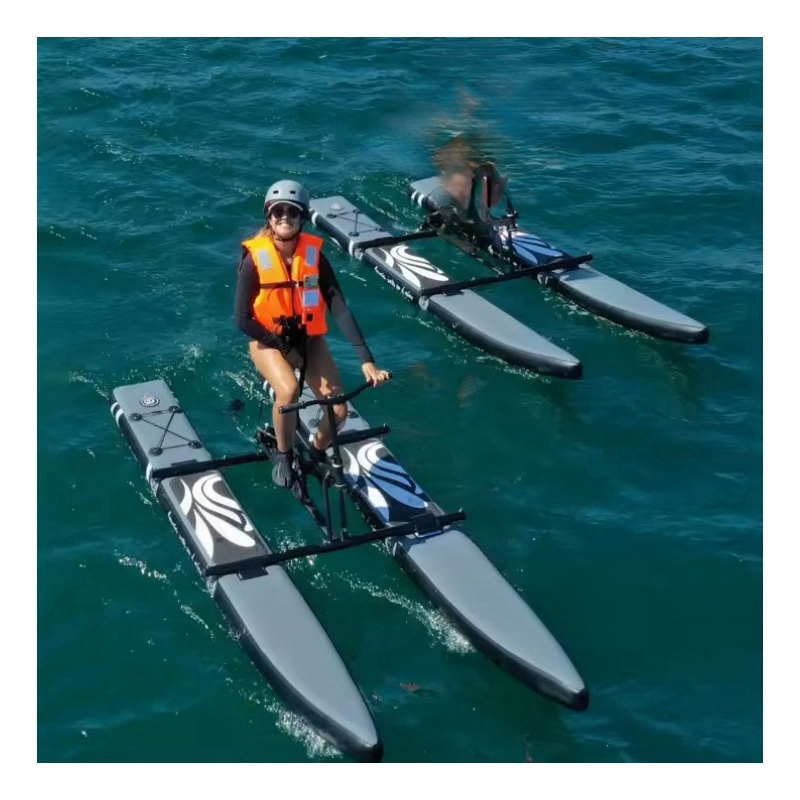 Max Capacity 100-500kg Trendy Inflatable Floating One Seated Sea Cycle Water Bike