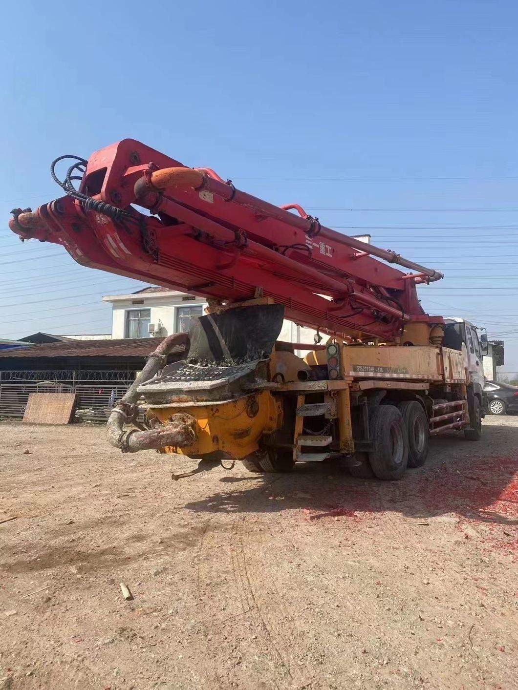 2011 Spectacles Plate Cement Pump 37m Heavy Equipment Concrete Pump
