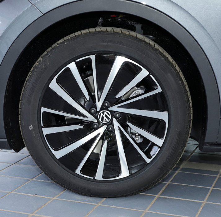Volkswagen VW ID.4 X 2023 Compact SUV 5 Door 5 Seats