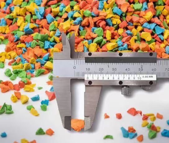 Customized EPDM Rubber Pellets with Anti-slip and Breathable Properties for