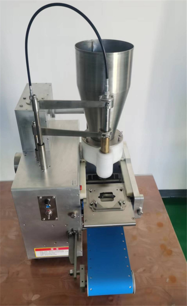 Dumpling making machine,ravioli machine,wonton making machine