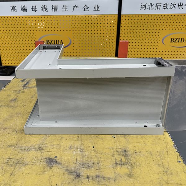 Insulated Copper Connector Electrical Busway For Cable Tray Distribution Equipment New Generation