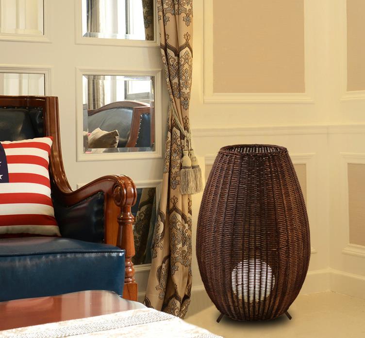 Customized Luxurious Rattan Floor Lamp , Indoor Creative Wicker Floor Light