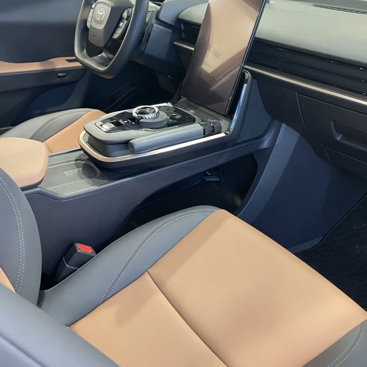 2023 Toyota BZ3 Sedan EV High Speed Lighting Energy Mini Electric Vehicle by Toyota