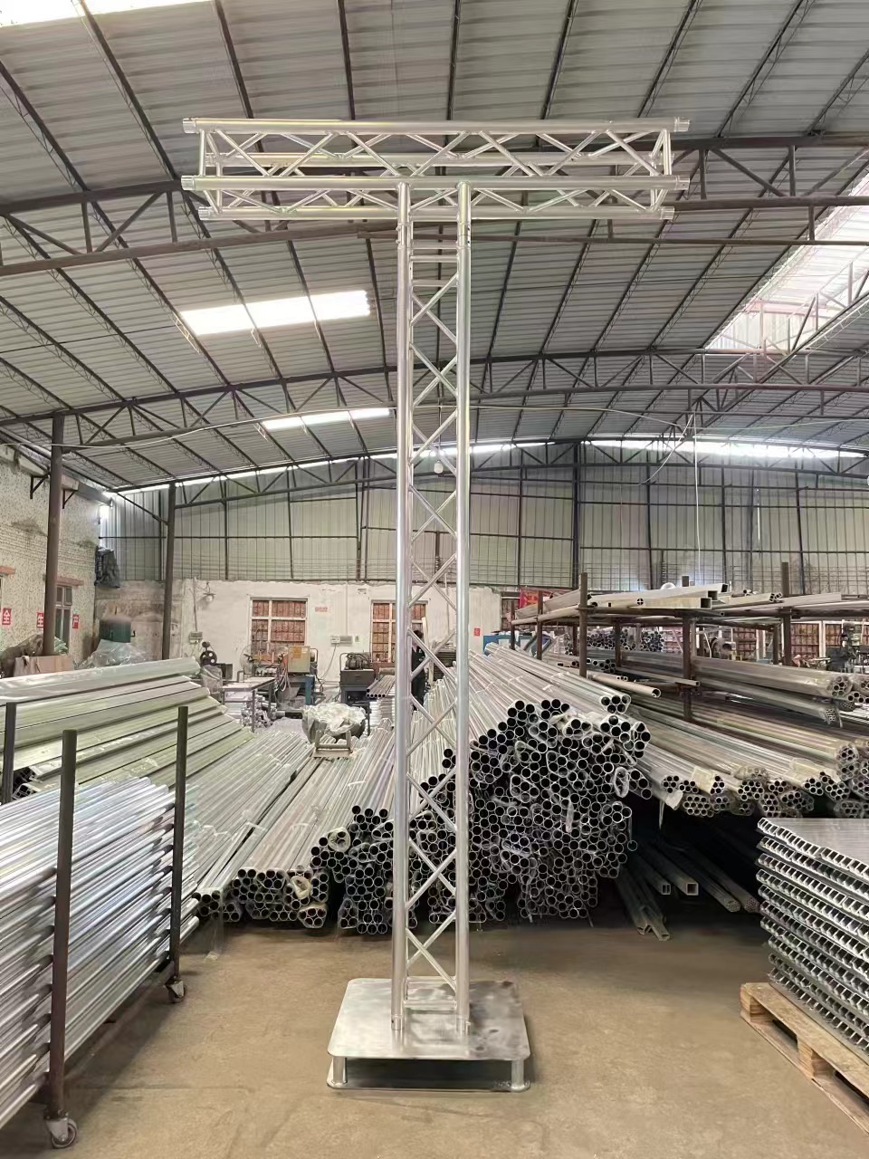 400x400mm Aluminum Stage Truss System , Triangle Lighting Truss For Events Concerts