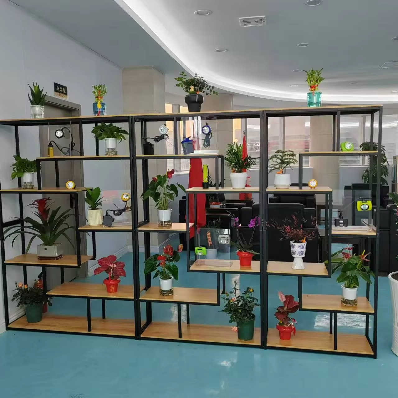 Led Rechargeable Warning Light for Traffic Road Multiple Lighting Modes Satisfy Different Lighting Applications IP68