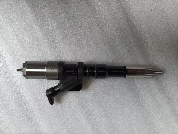 6D125E-3A 6D125E-3B 6D125E-3G Diesel Fuel Injector 6156-11-3100 6156113100 For