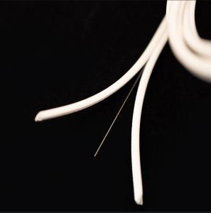 China GJXH FTTH Indoor Fiber Optic Cable Zipcord Bow Type Drop Cable factory