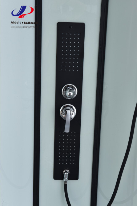 Modern Design Shower Room With Matt Black Frame And 4/5mm Tempered Glass With Glass Roof