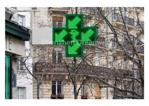 China Asynchronous Double Sides P20 LED Pharmacy Cross Signs DIP 546 with 960 × 960 mm Screen factory