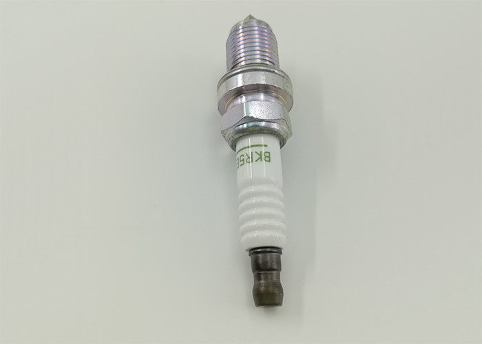 Durable Iridium Spark Plugs BKR5EY For Ford Mercury Nissan Bluebird Sunny PRIMERA Primera