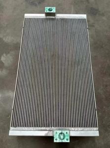 China R480-9 R485-9 R520-9 R480LC-9 R485LC-9 R520LC-9 Excavator Oil Cooler 11QB-45030 factory