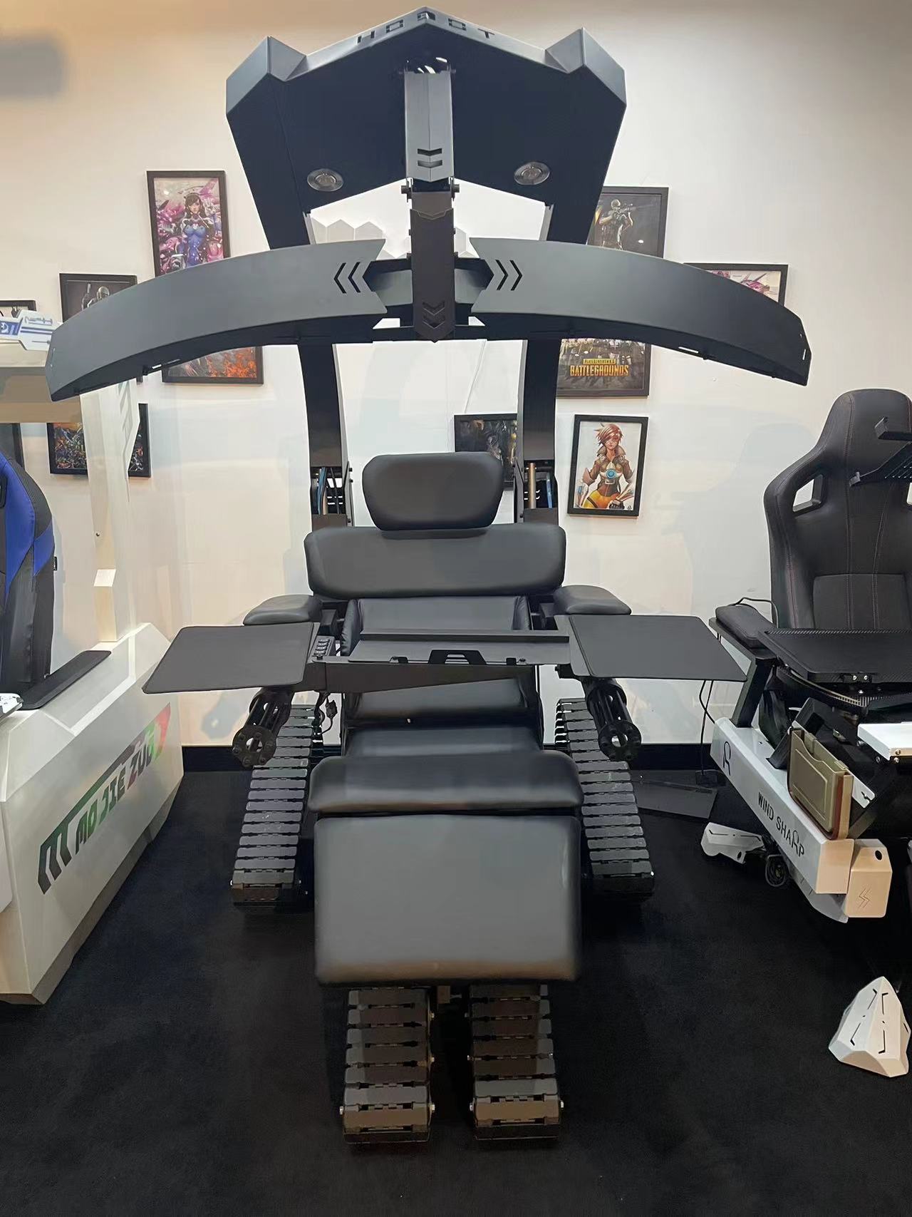 ALINUNU Scorpion Gaming Chair Recliner Cockpit Zero Gravity Tilt Customize Mail Packing