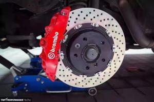 China Cast Iron 8 Pot Brakes Calipers 362*32mm Drilled Slot Disc For Audi S3 Rim 19 factory