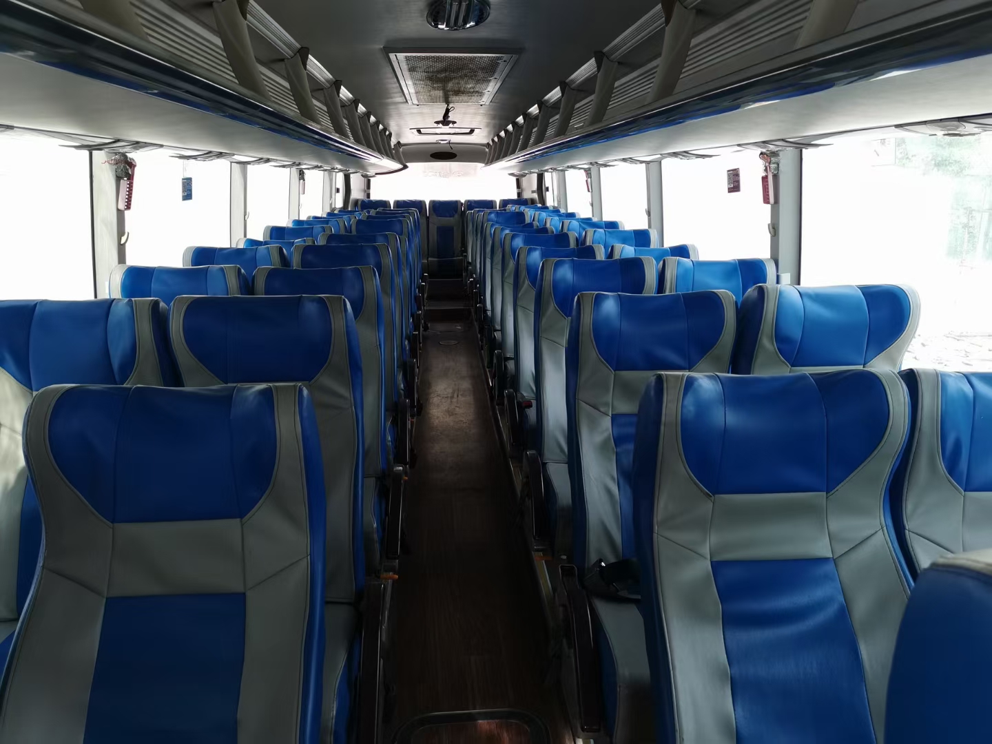 Max speed 120km/h Manual Transmission Type Good Condition Chinese Bus for Africa Market