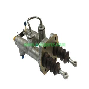 China 81869963 81866911 F0NN2140AD NH Tractor Parts Master Cylinder Agricuatural Machinery Parts factory