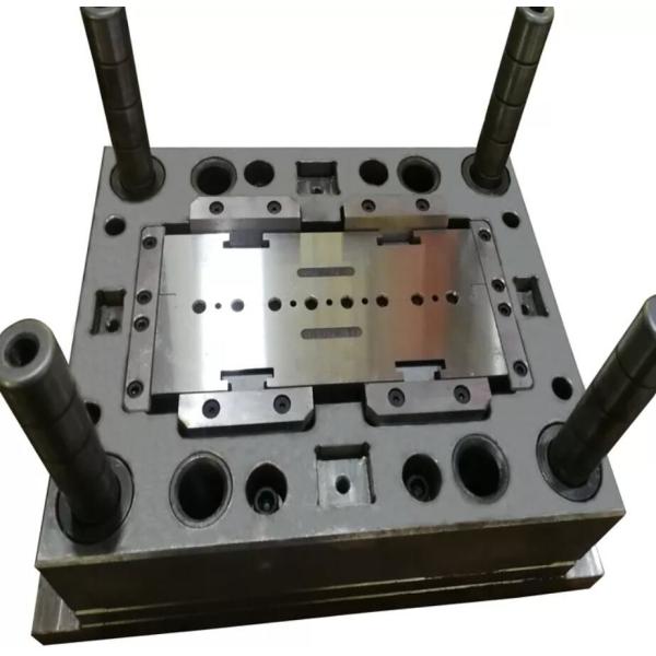 China CNC Plastic Injection Mold Maker factory