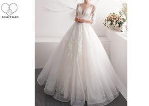 China Half Sleeve Lace Ball Gown Wedding Dress Off White Beading V - Neck Back Bandage Floor Length Dress factory