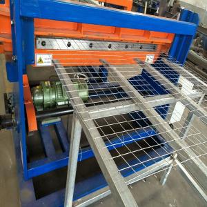 China 50A Husbandry Weld Mesh Manufacturing Machine Low Carbon Steel 2000mm Width factory