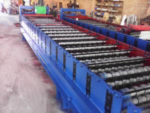 China Galvanized Metal Corrugated Sheet Roll Forming Machine With Hydraulic Cutter factory