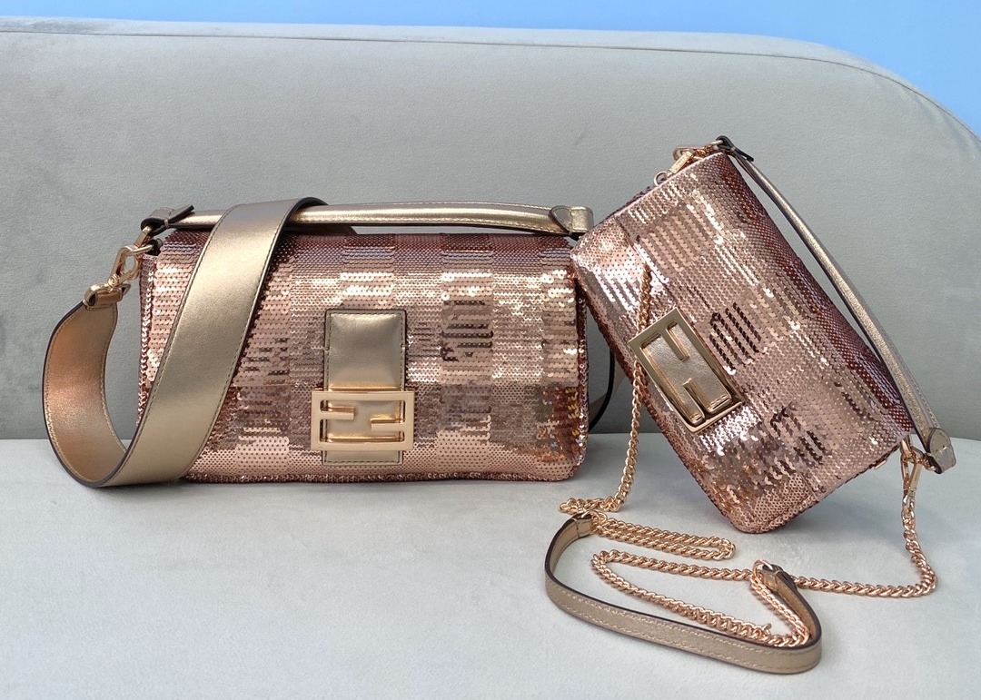 Rose Bead Piece Decoration Bling Bag Unique Shine Cross-Body Bag Baguette Bag