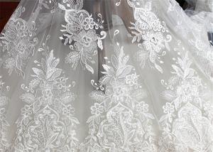 China Embroidery Floral Corded Ivory Lace Fabric By The Yard For Luxury Wedding Dress factory