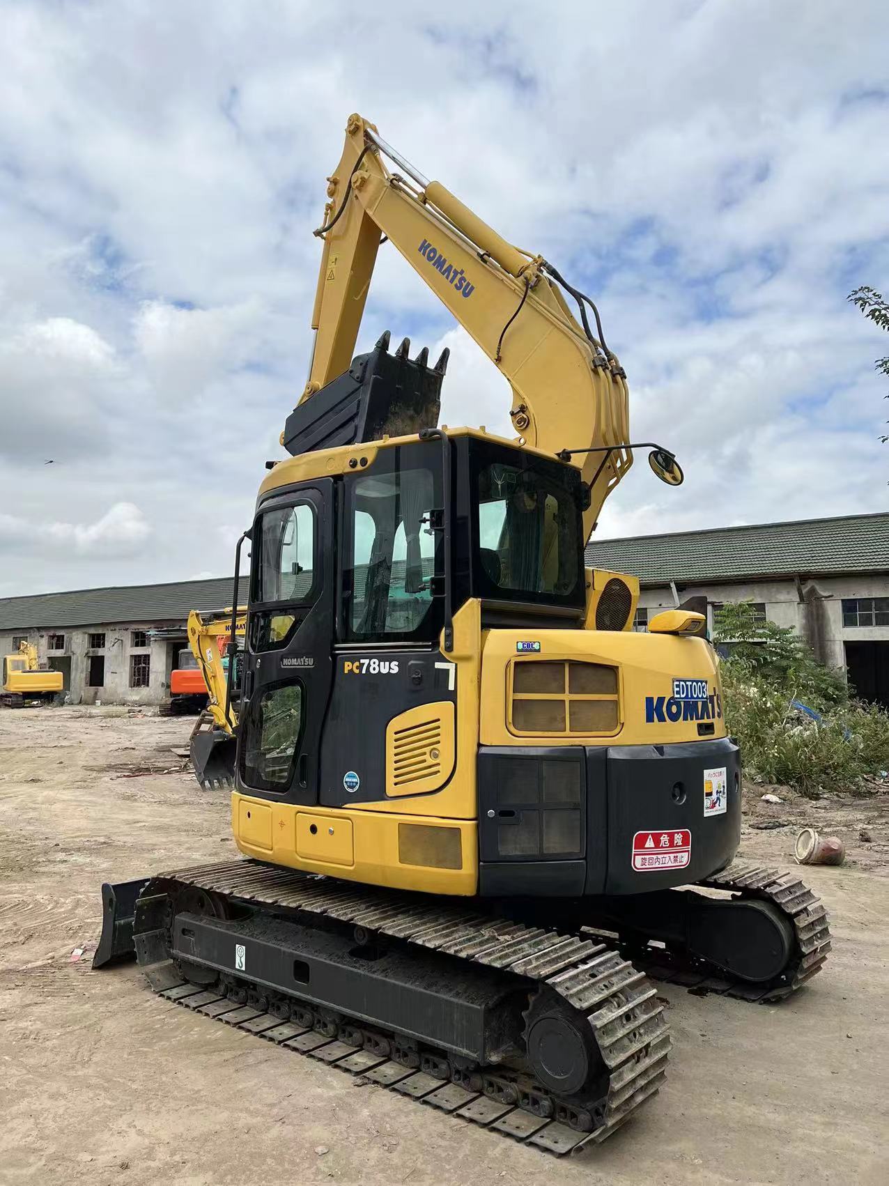 Japan Used Komatsu PC78 Mini Excavator Original Hydraulic Valve Transport Height 2.5m