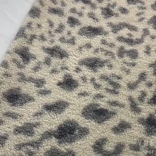 100% Polyester Printed Sherpa Fleece Fabric 150D 288F 300gsm For Bags Chair