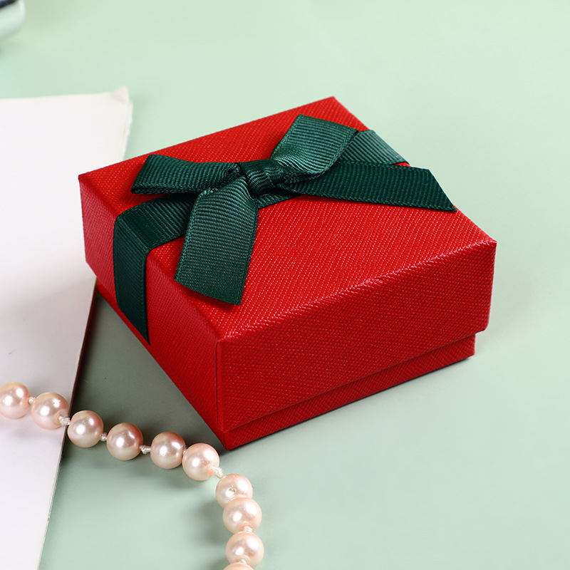 Square Recycled Materials Jewelry Packaging Paper Boxes for Luxury Rings and Earrings