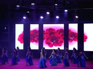 China Ultra Thin HD Stage Background Led Display Big Screen P4.8 P4.81 Indoor Rental factory