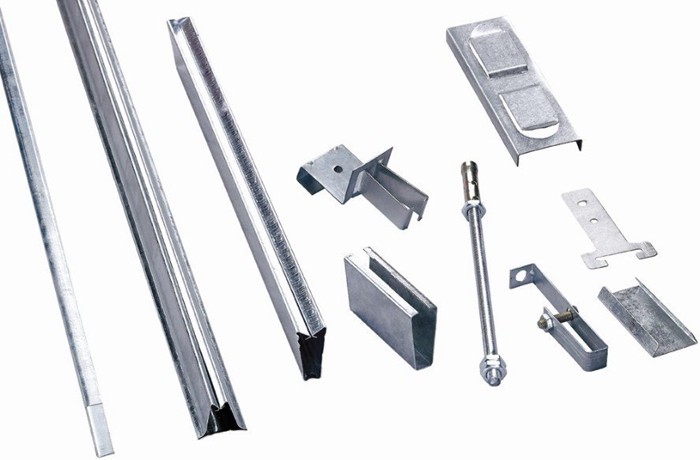 Metal Interior 3D Triangle Clip In Ceiling for Hall , Silver White Concealed Suspended Aluminium False Ceiling