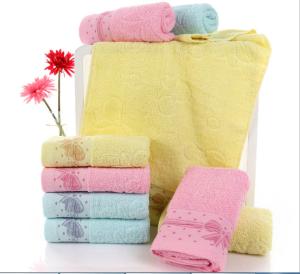 China Hot sale beautiful bulk monogram egyptian cotton Jacquard towels factory