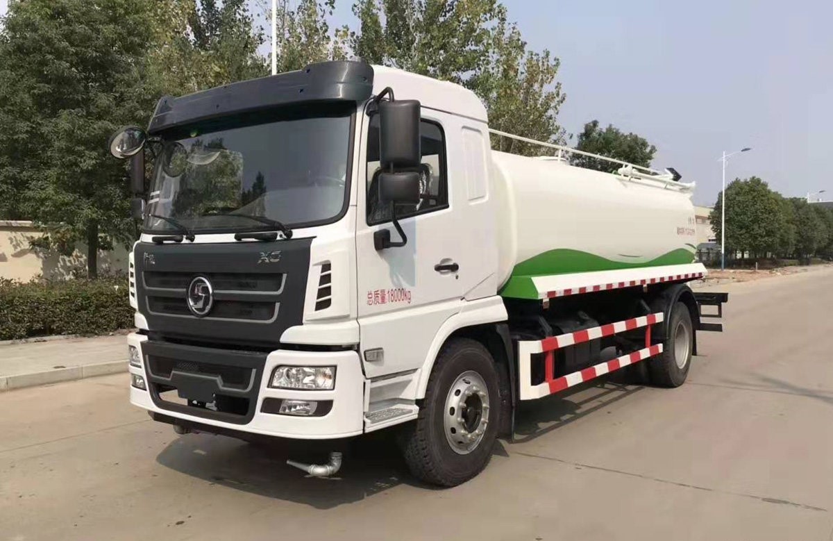 4x4 Driving Wheel Water Tank Truck Euro IV 25000 Liters Water Tanker Trucks