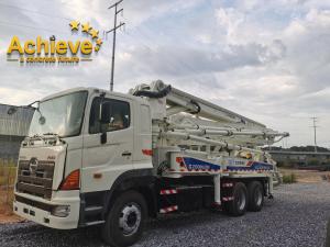 China Refurbished Used ZOOMLION Concrete Pump Truck 140 cubic per hour factory