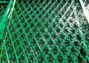 China 0.5mm Thickness Razor Sharp Barbed Wire BTO 22 Non climbing factory