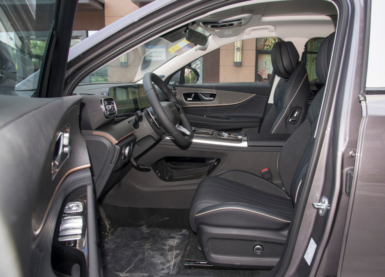 Chery TIGGO9 2023 2.0T 261HP L4 7 DCT 7.5L/100KM 5 Door 5/7 Seats SUV Medium